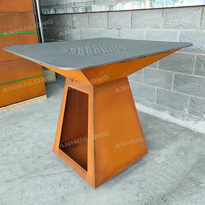Heavy-Duty Rust Charcoal barbeque grill for Outside Kitchen Supplier