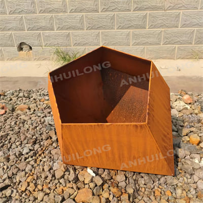 Stable maintenance free corten steel planter