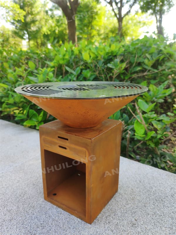 Commercially available adjustable Rust Corten Grill For Picnic