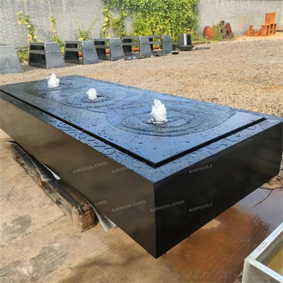 Modern Water Feature For Garden Design