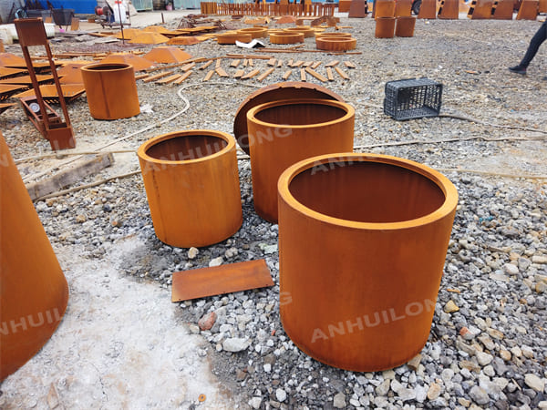 The Corten Steel Metal Planter Pot That Good For Plants