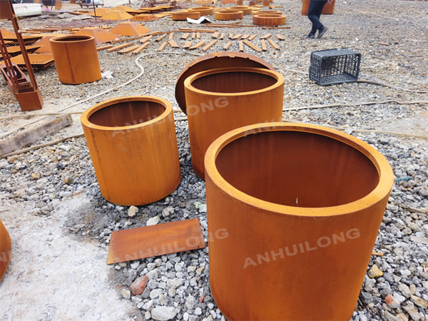 The Corten Steel Metal Planter Pot That Good For Plants