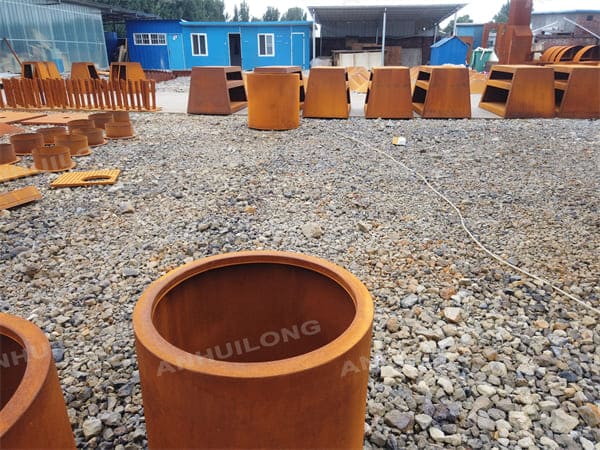 The Strong And Elegent Corten Steel Planter Pot