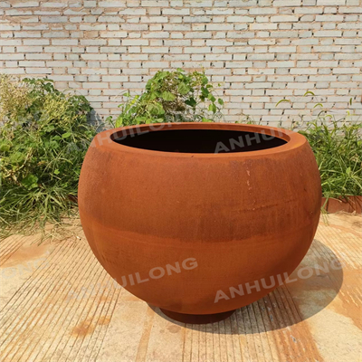Weathering Steel Pots That Are Better For Planting Than Others