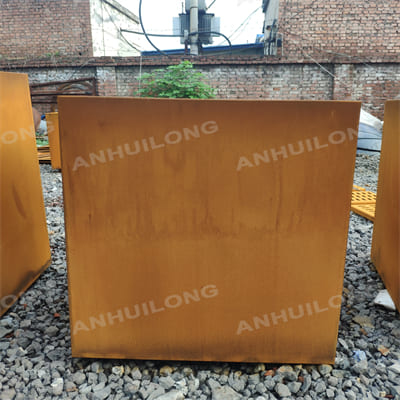 Environmentally friendly corten steel planter