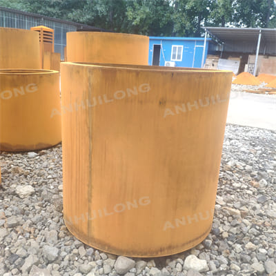 Environmentally friendly corten steel planter