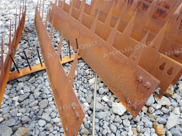 Durable and Rusted Corten Landscape Garden Edging