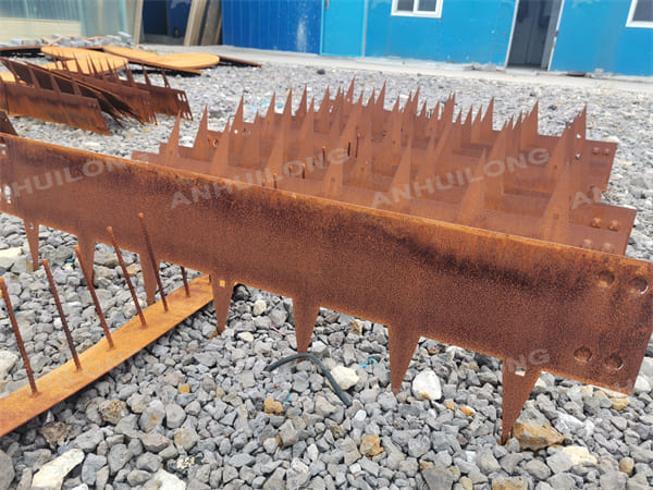 Durable and Rusted Corten Landscape Garden Edging