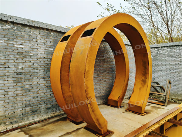 Industrial Style Annular Water Fountain Park