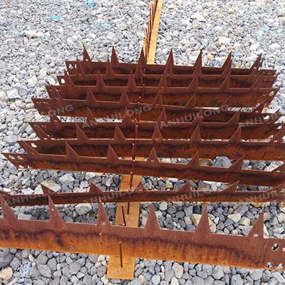 Stainless Steel Landscape Garden Edging Flower Fence-Path Garden Plant Edging Lawn Metal Flexible Edging