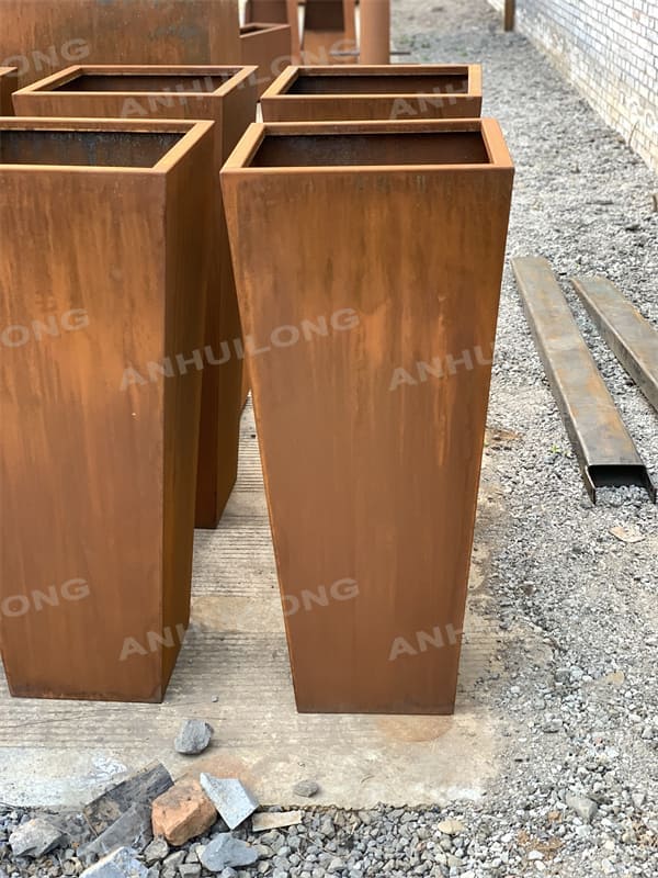 MODERN FARMHOUSE DESIGN corten steel planters Wholesale