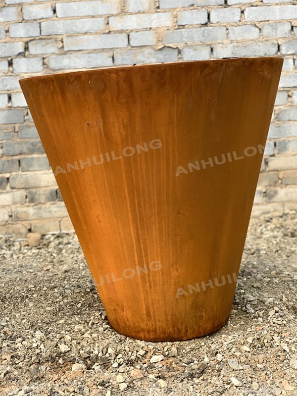 Customized  rouded flowerpot For Outdoor Furniture