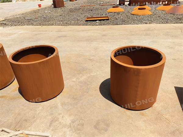 The Corten Steel Planter Pot With Protective Film