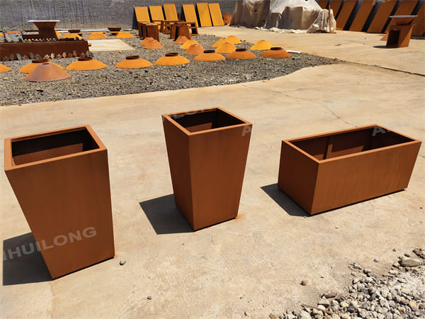 The Corten Steel Planter Pot With Protective Film