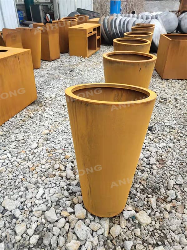 Cylinder Flowerpot For Garden Design Wholesale