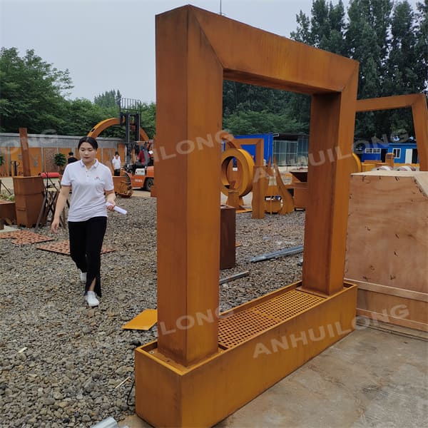 Park Decorative Corten Steel Water Fountain Landscape