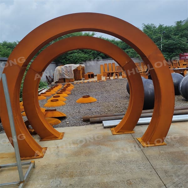 Economic And Durable corten steel moon gate for garden