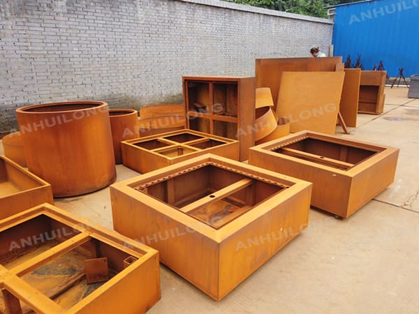 rust color corten steel water feature for decoration of the garden