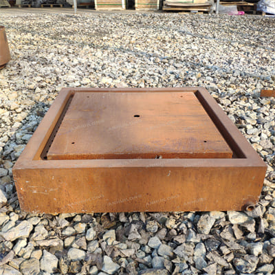 Modern corten steel water fountain For Ornamental Garden