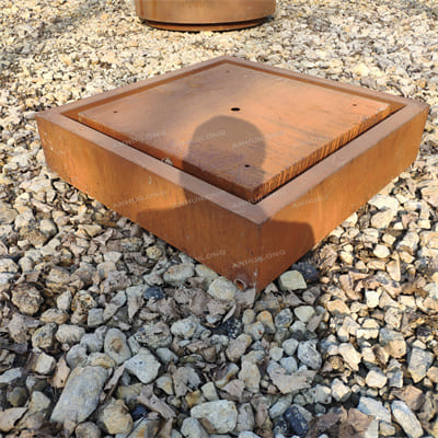 Modern corten steel water fountain For Ornamental Garden