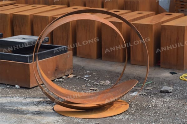 Corten steel rustic garden ornaments