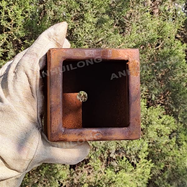 Clean, attractive and rustic Corten Steel Planter Pot in rust