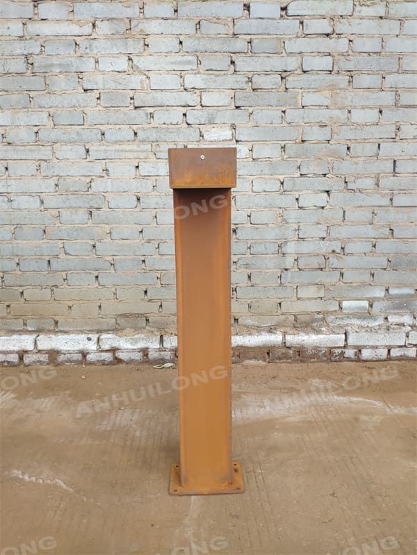 Economic And Durable Corten Lighting Bollards Wholesale