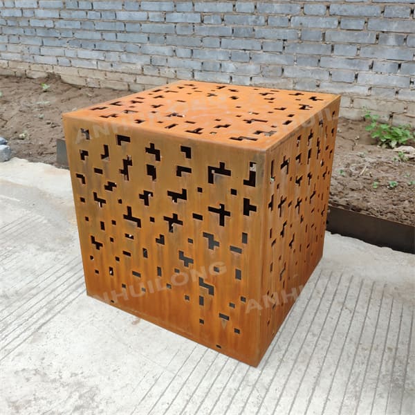 Eye-catching rusted corten steel light for garden design