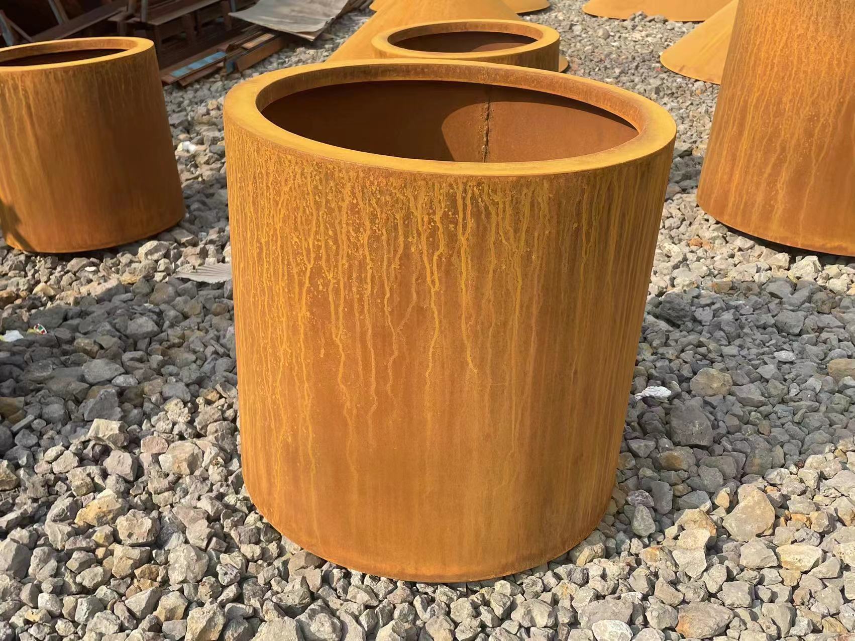Round water corrugated corten steel outdoor flower planter