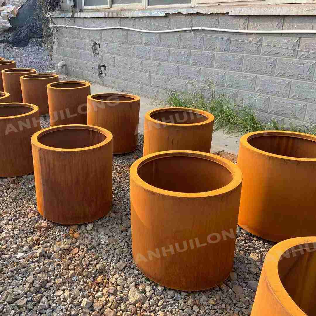 Nature style metal flower pot for city gardens landscape