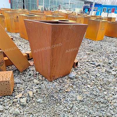 Corten steel raised garden outdoor planters  for outdoor use