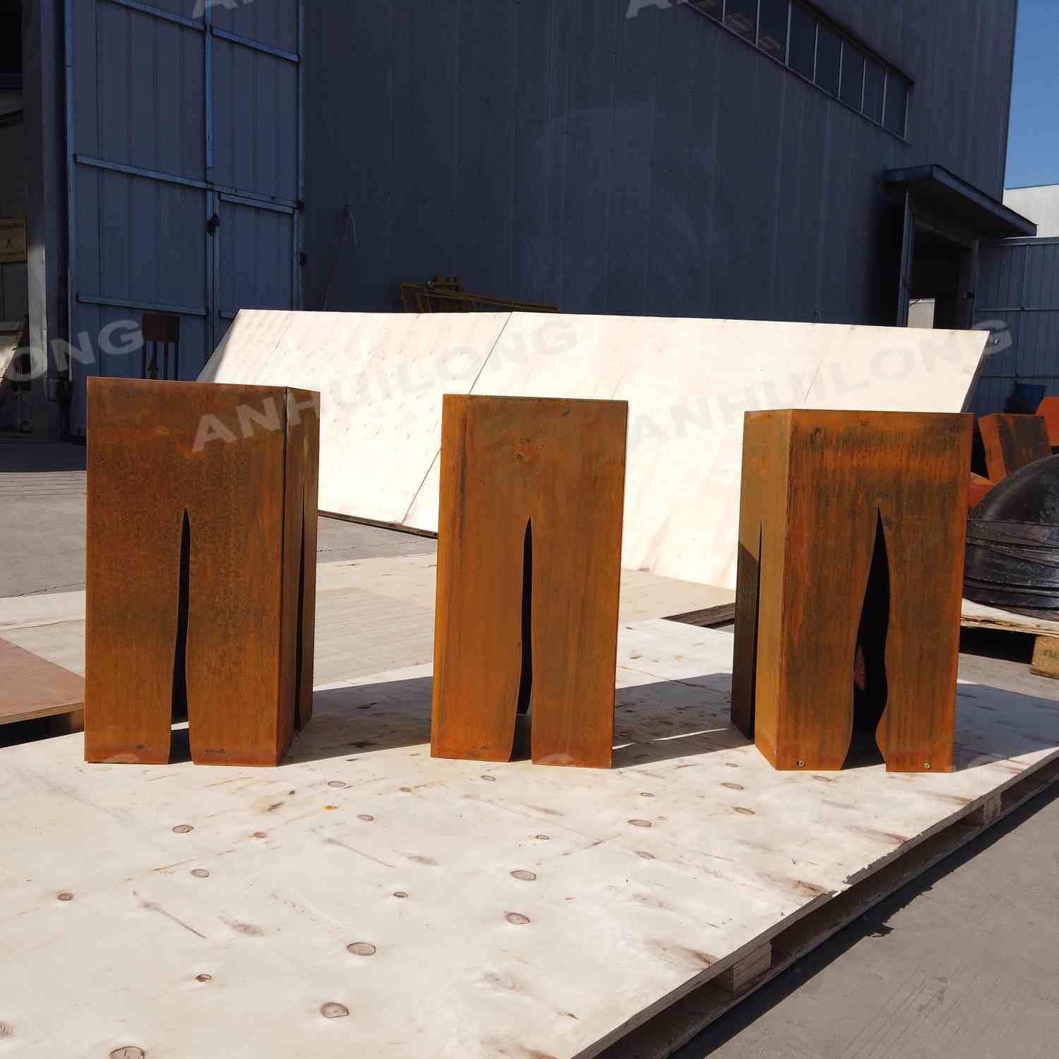 Maintenance-free corten steel small light for courtyard lighting