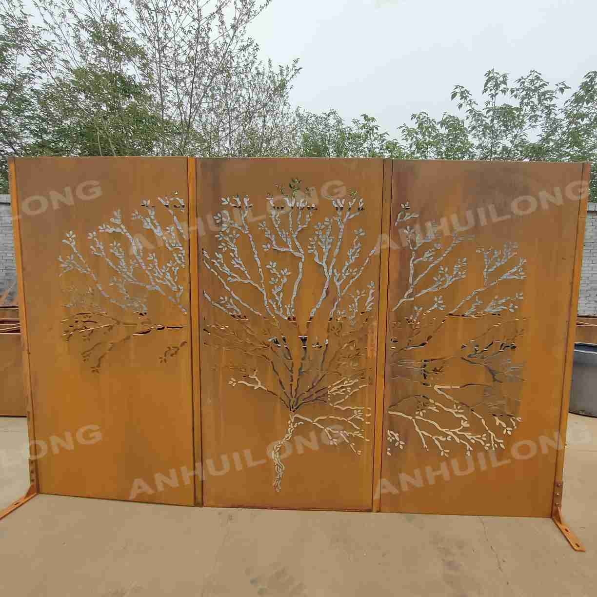 Combination laser cut metal outdoor privacy corten steel folding screen