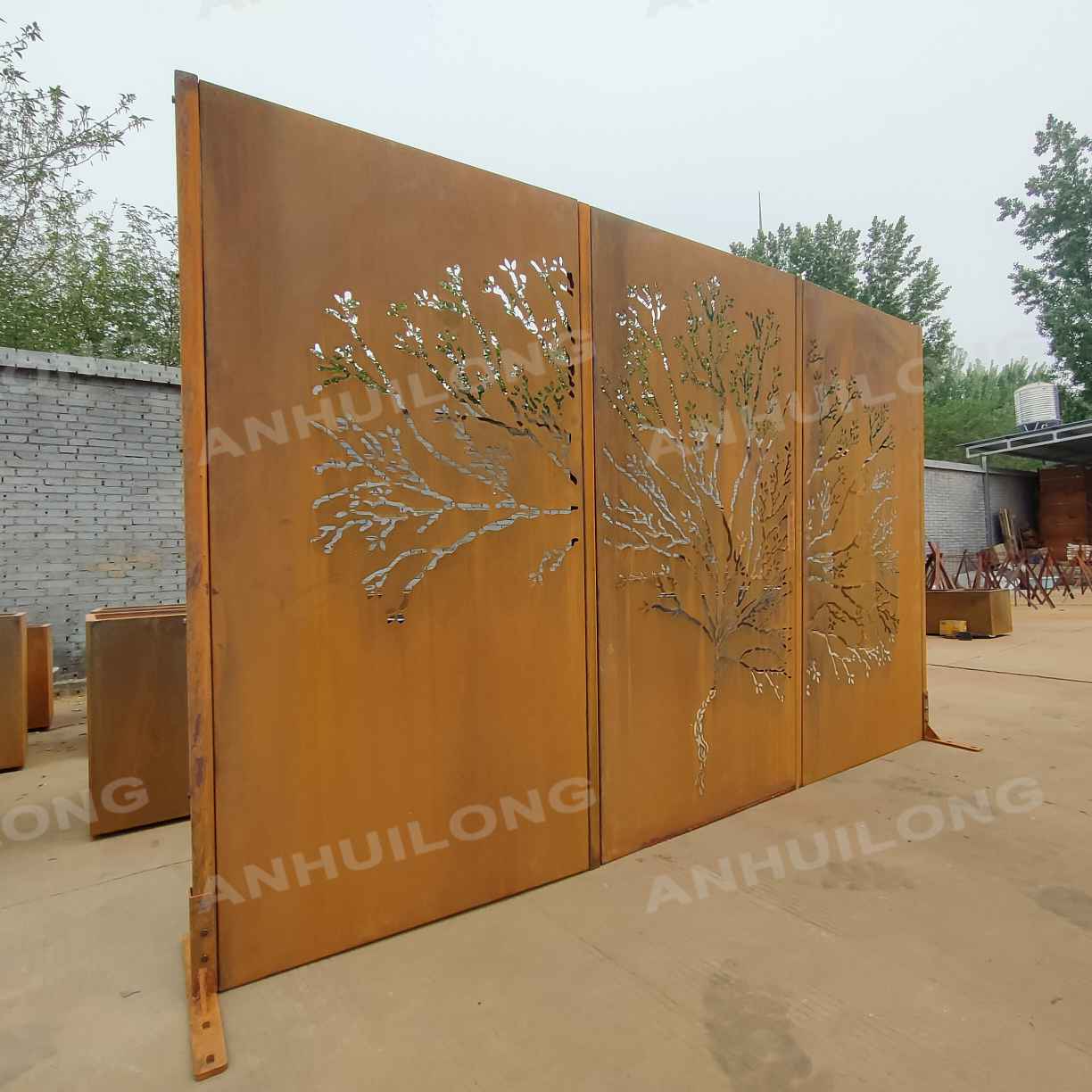 Combination laser cut metal outdoor privacy corten steel folding screen