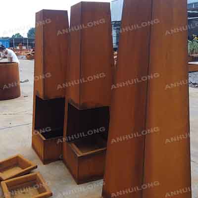 Vintage style Corten steel fire place for Outdoor Heating