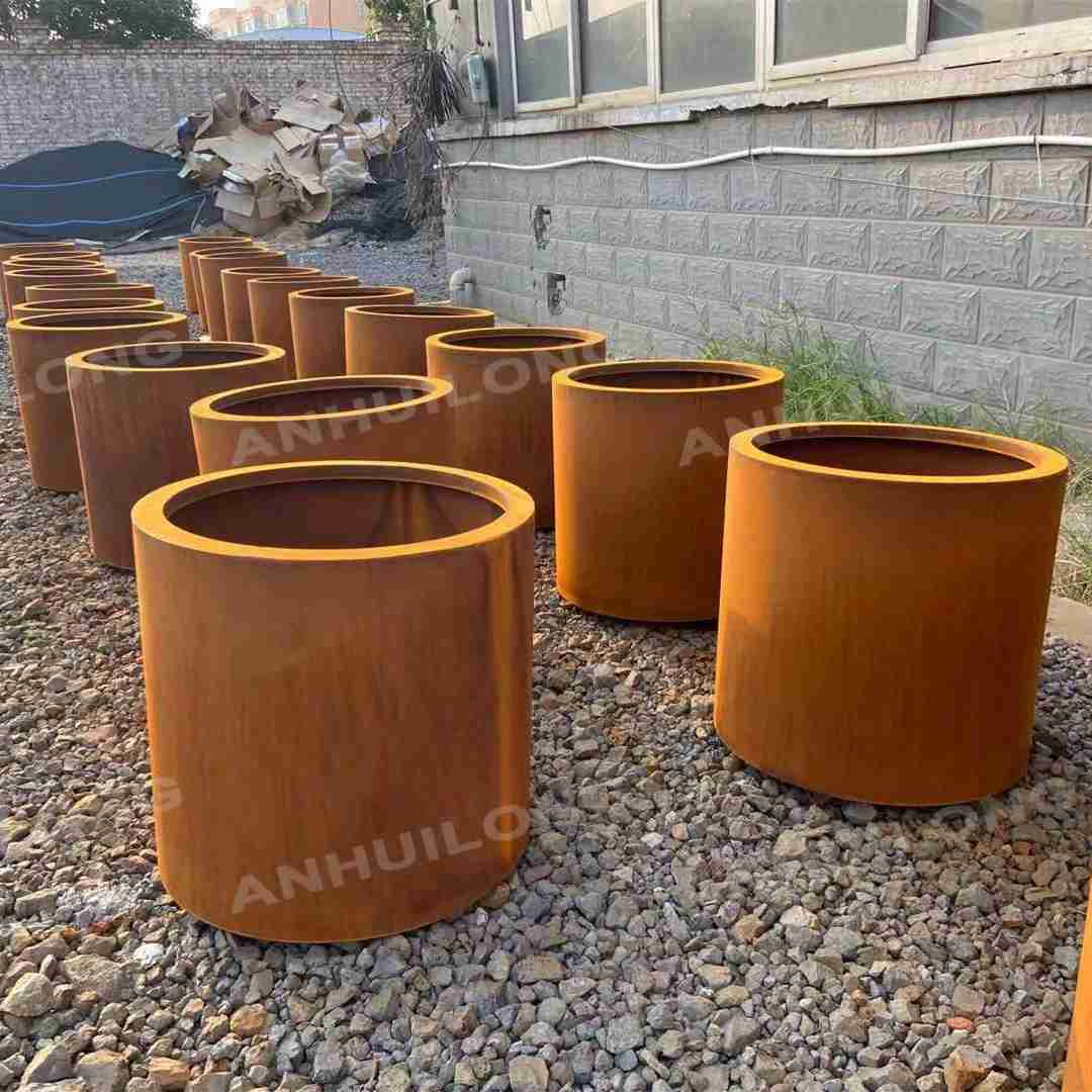 Nature style metal flower pot for city gardens landscape