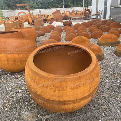 Corten steel plant pot stand