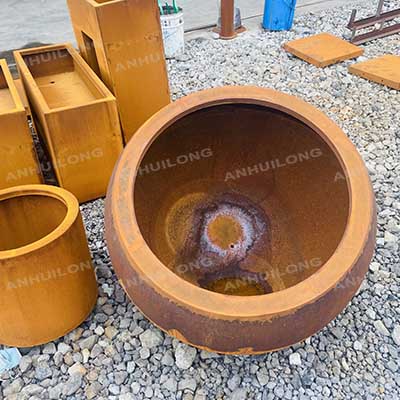 Corten steel plant pot stand