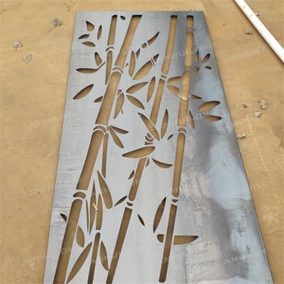 High-Quality Laser-Cut Weathering-Resistant Steel Chinese Style Rusty Bamboo Screen