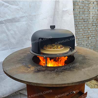 Pizza oven for outside cooking