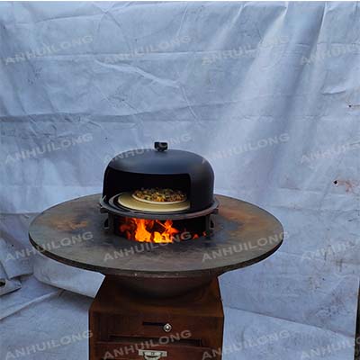 Pizza oven for outside cooking